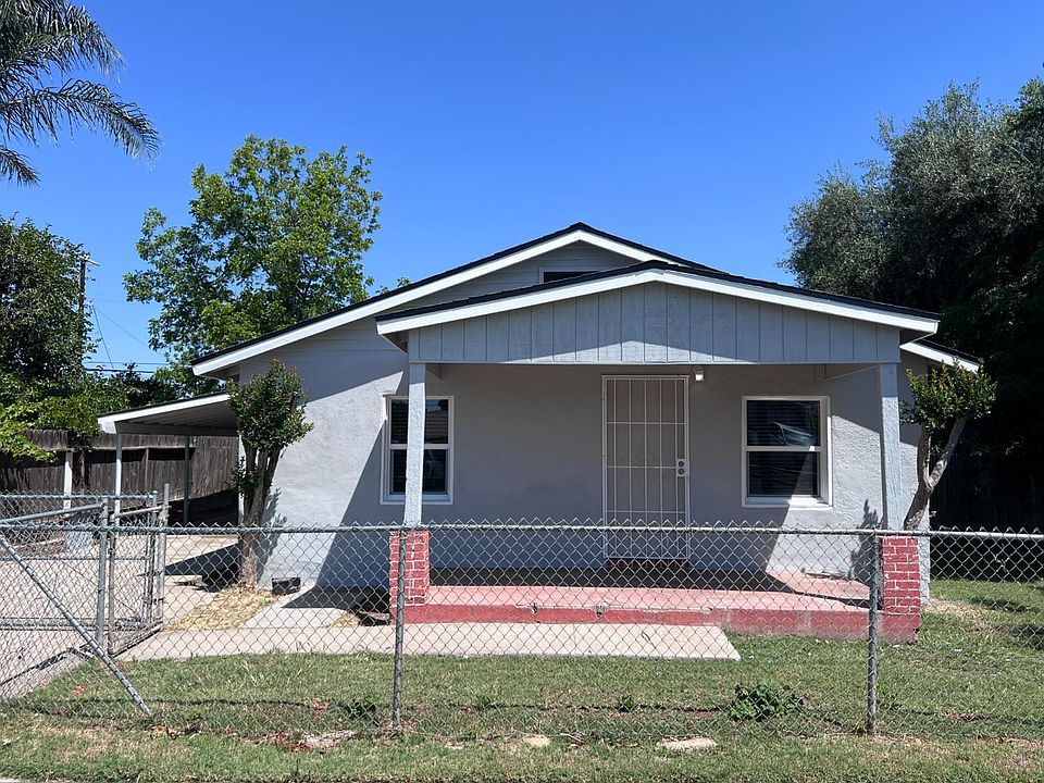 1st image of 230 W Pinedale Ave