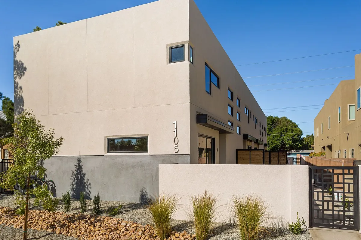 Photo 2 of 29 - 1105 Silver Ave SW #B - Albuquerque, NM Building Photo - 1105 Silver Ave SW #B
