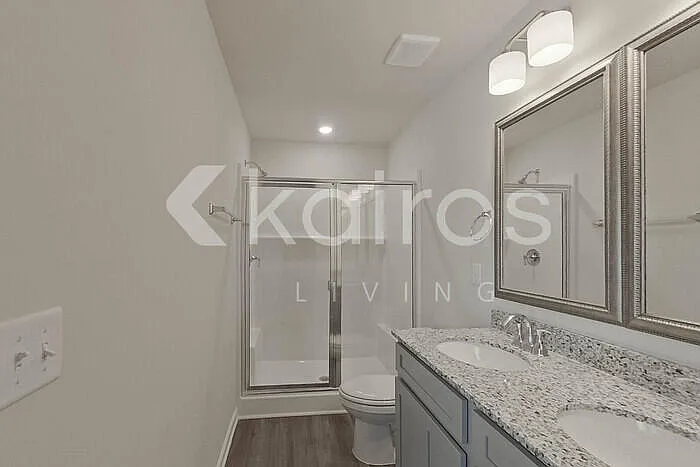 2407 Banyan Cir — Photo 16