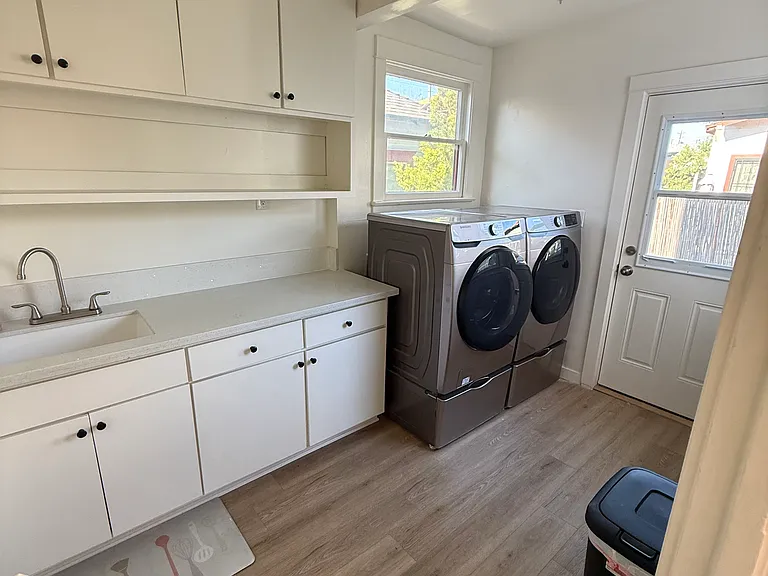 2238 Griffin Ave — Photo 4