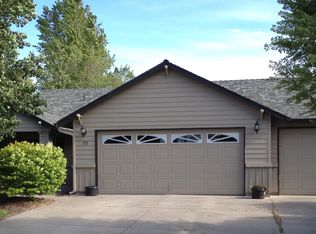 912 NW Poplar Pl, Redmond, OR