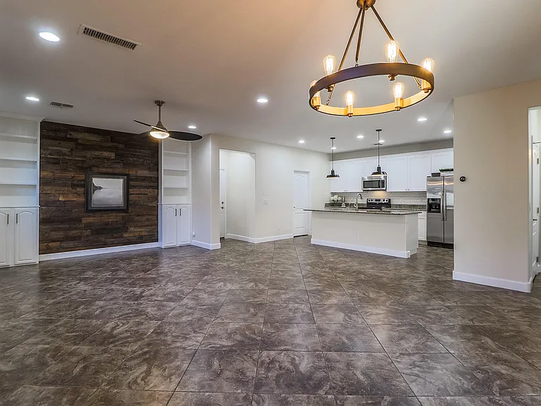 3457 E Orchid Ln — Photo 12