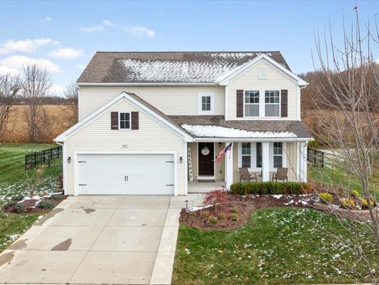 9357 Neumann Cir, Ypsilanti, MI 48197