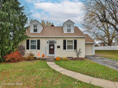 4221 Windsor Dr, Allentown, PA, 18104