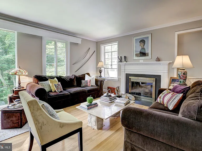 5204 Westwood Dr — Photo 9