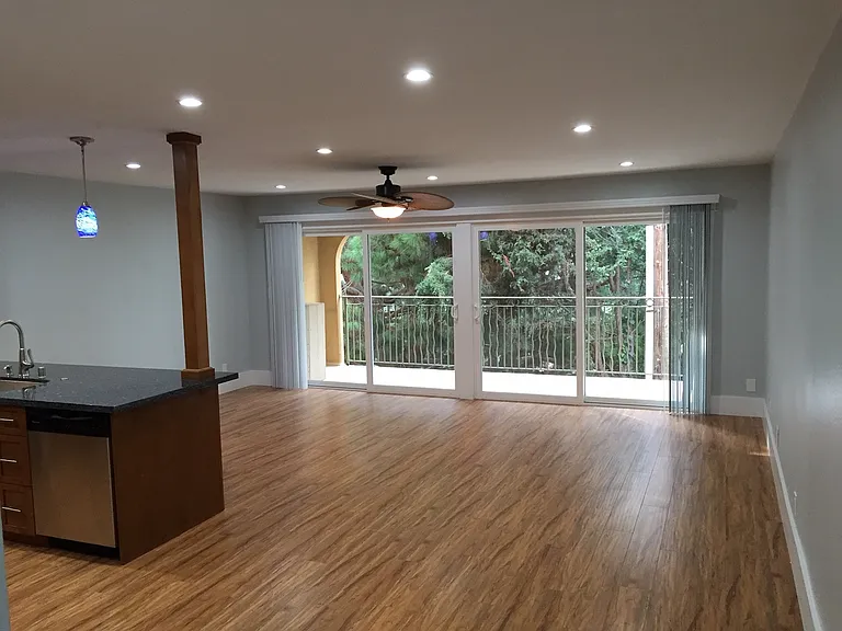 215 Euclid Avenue — Photo 4