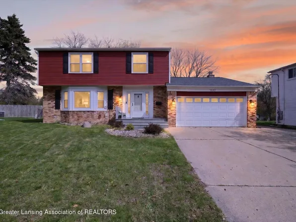 1532 N Magnolia Ave, Lansing, MI 48912