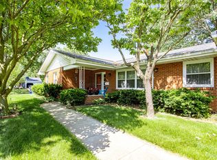 694 Birmingham Rd, Westerville, OH 43081