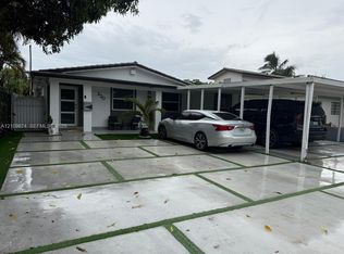 220 W 53rd St, Hialeah, FL 33012