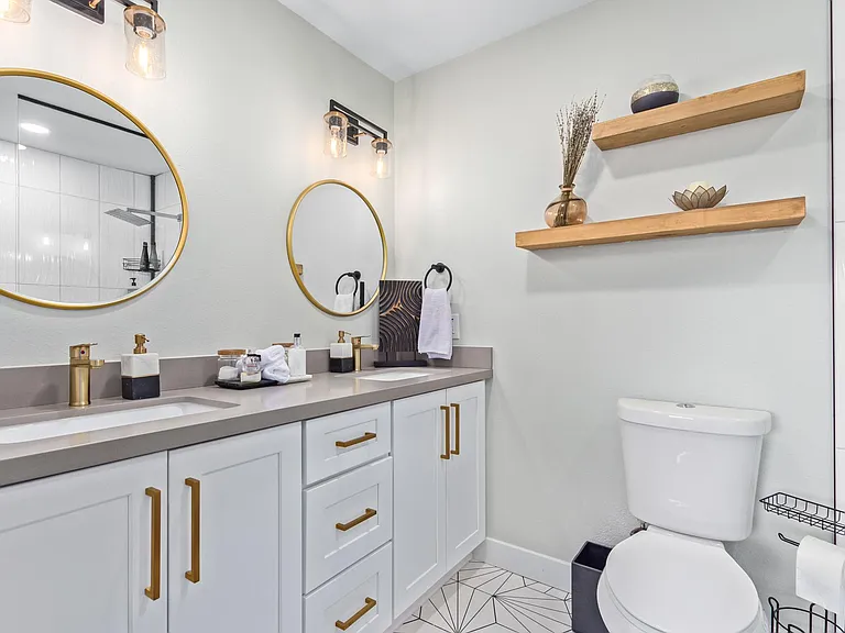 Master bath