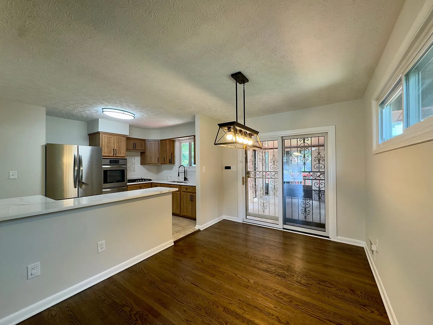 Charming 3BD/2BA Home in Randallstown, MD! — Photo 4