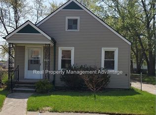 8292 Jackson Ave, Warren, MI 48089