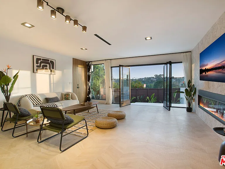 5102 Escobedo Dr — Photo 35