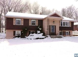 156 Howland Ave, Paramus, NJ 07652