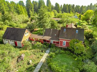 1042 Gross St, McKinleyville, CA 95519