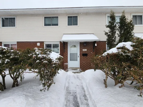 1456 Heatherington Rd #L, Ottawa, ON K1V 6S1