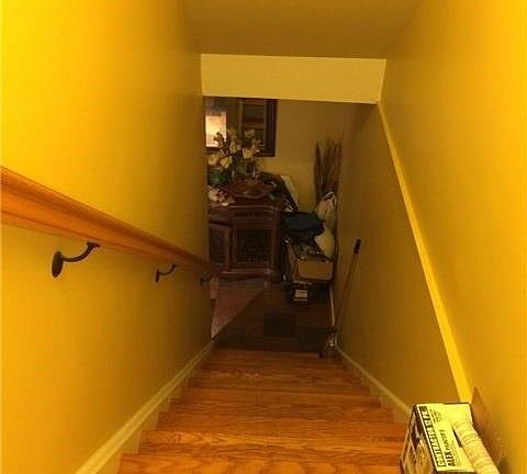 5th image of 335 Newman Ave