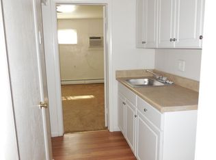3918 Chamberlayne Ave APT 32, Richmond, VA 23227