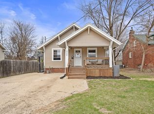 4309 Hickman Rd, Des Moines, IA 50310