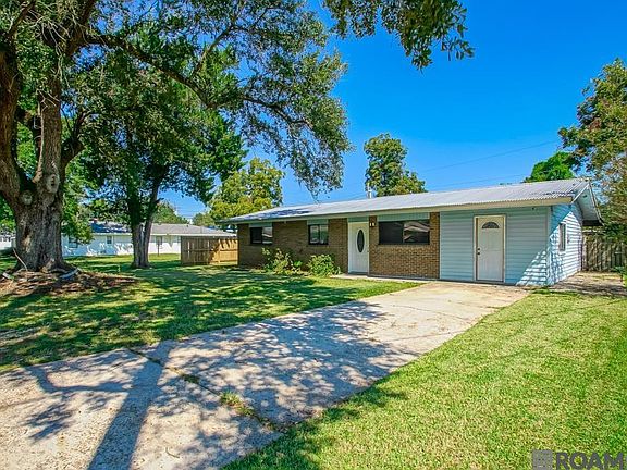 3rd image of 24619 Pecan Place Dr