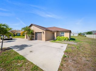2820/2824 SW 7th Pl, Cape Coral, FL 33914
