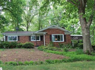 301 Indian Trl, Taylors, SC 29687