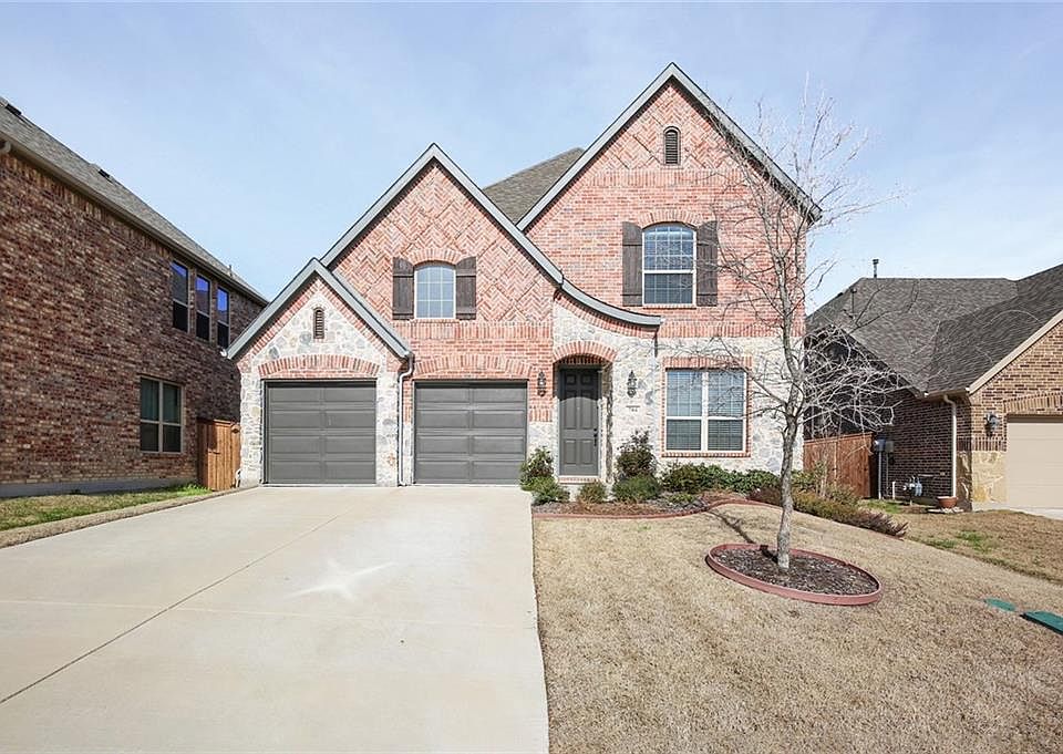 1st image of 704 Llano Falls Dr