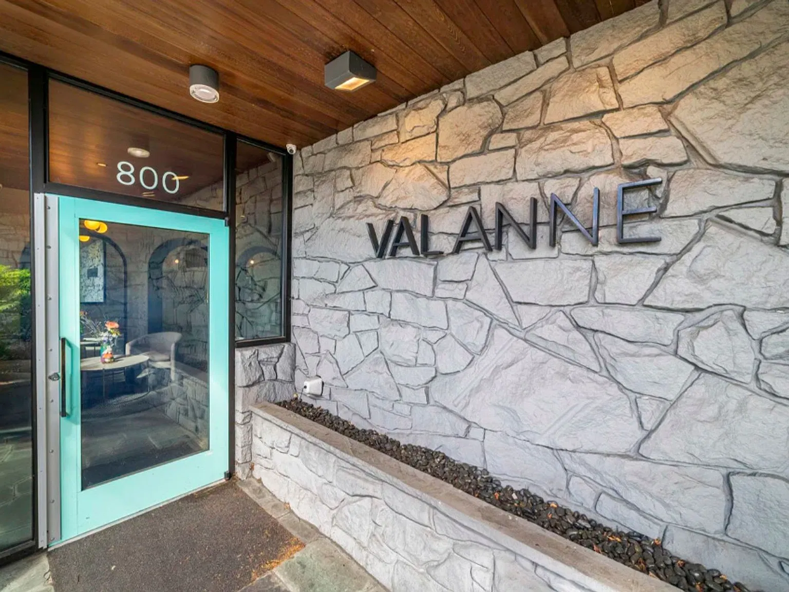 New Val Anne — Photo 3