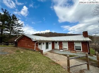 210 Howards Creek Rd, Boone, NC 28607