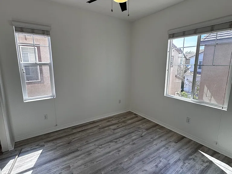 715 Nile River Dr — Photo 22