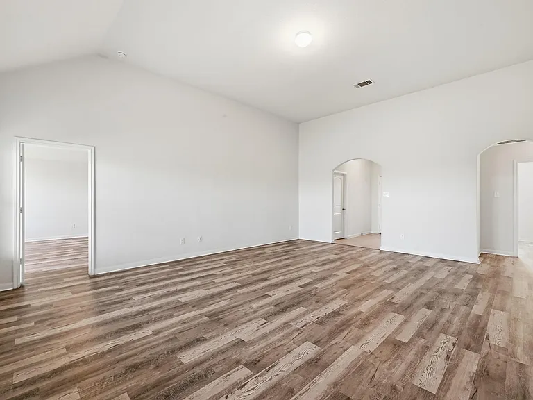 1216 Violet Ln — Photo 5