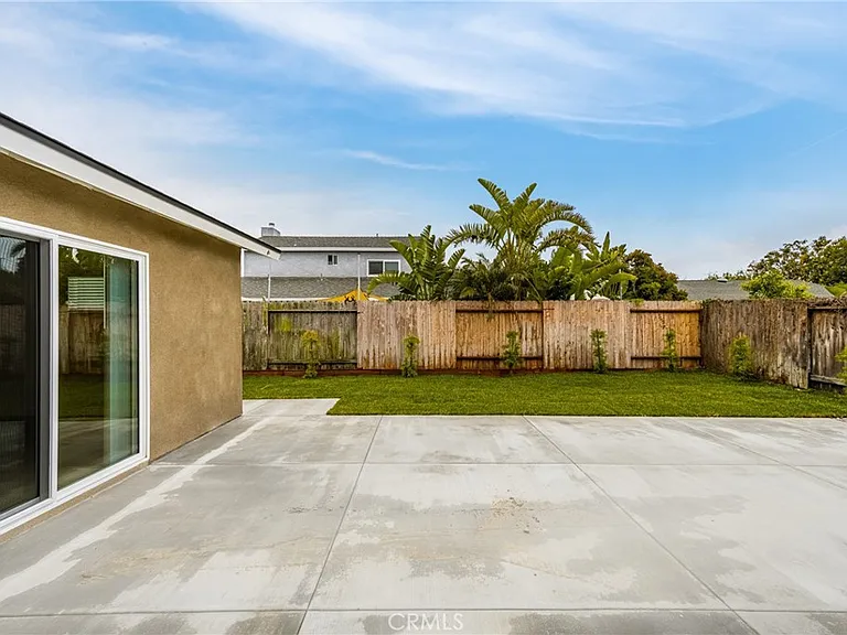 9282 Winterwood Cir — Photo 16