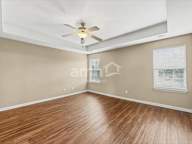 103 Porter Ct — Photo 11