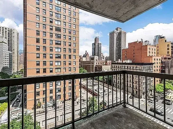 184 Lexington Avenue image 12 of 18