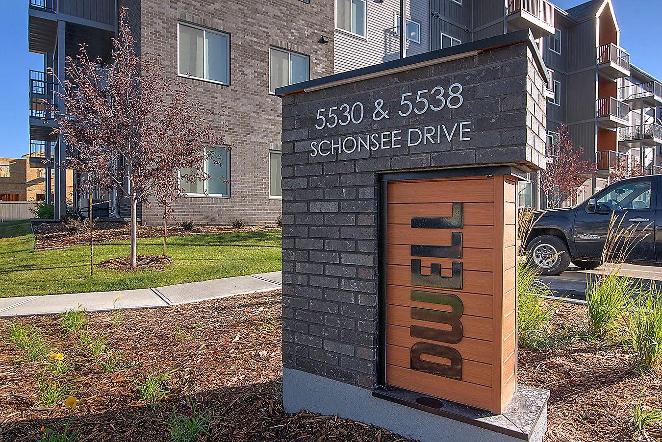 Dwell Luxury 1 — Photo 3