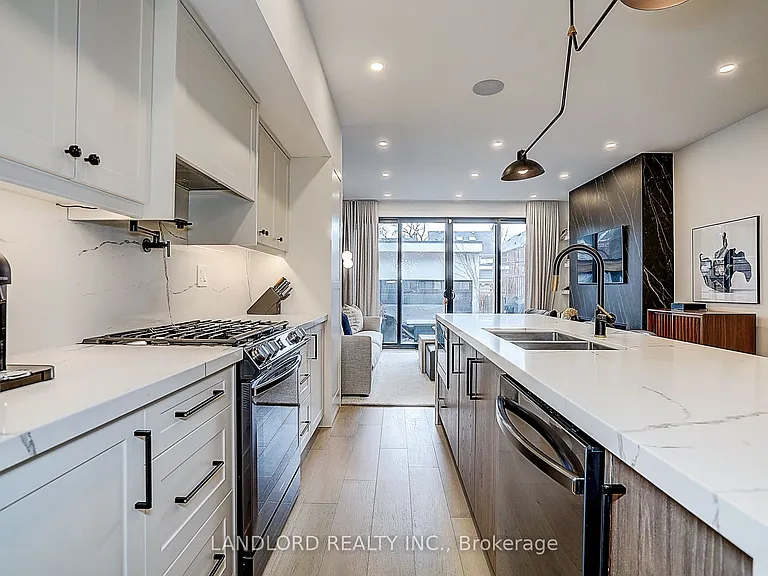 21 Shudell Ave — Photo 9