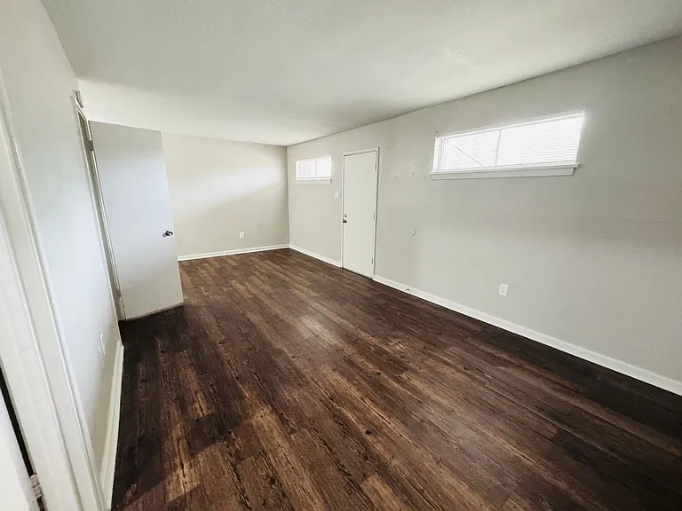 763 W Roosevelt St — Photo 28