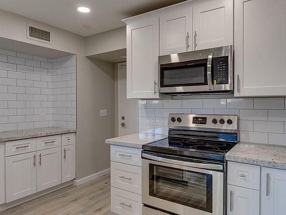 3rd image of 5750 N 10th St Unit 1
