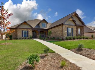 7511 Grayhawk Ct SE, Owens Cross Roads, AL 35763