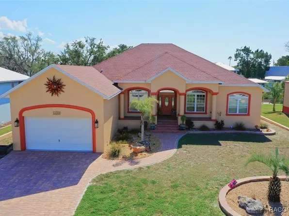 1920 NW 16th St, Crystal River, FL 34428