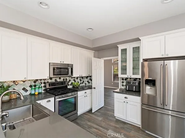 7368 Webster St, Highland, CA 92346