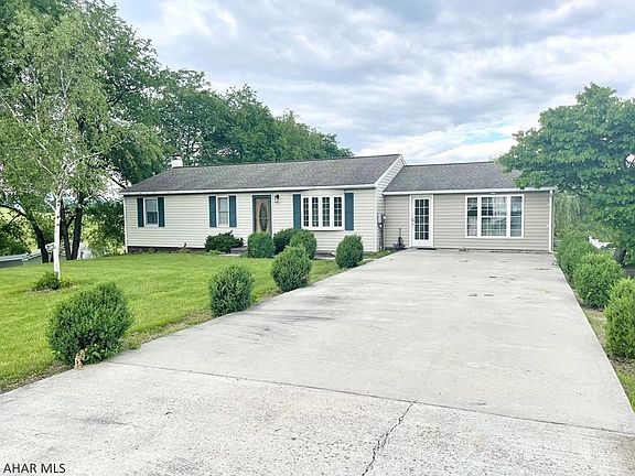 2nd image of 139 Kildeer Ln