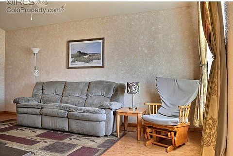 3rd image of 3610 Cactus Ave