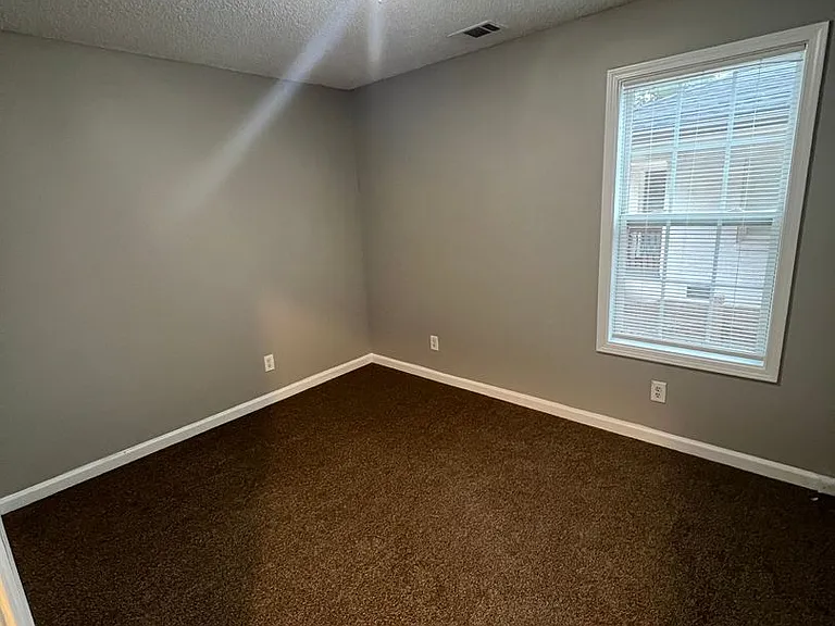 2535 Rex Ave SW — Photo 11