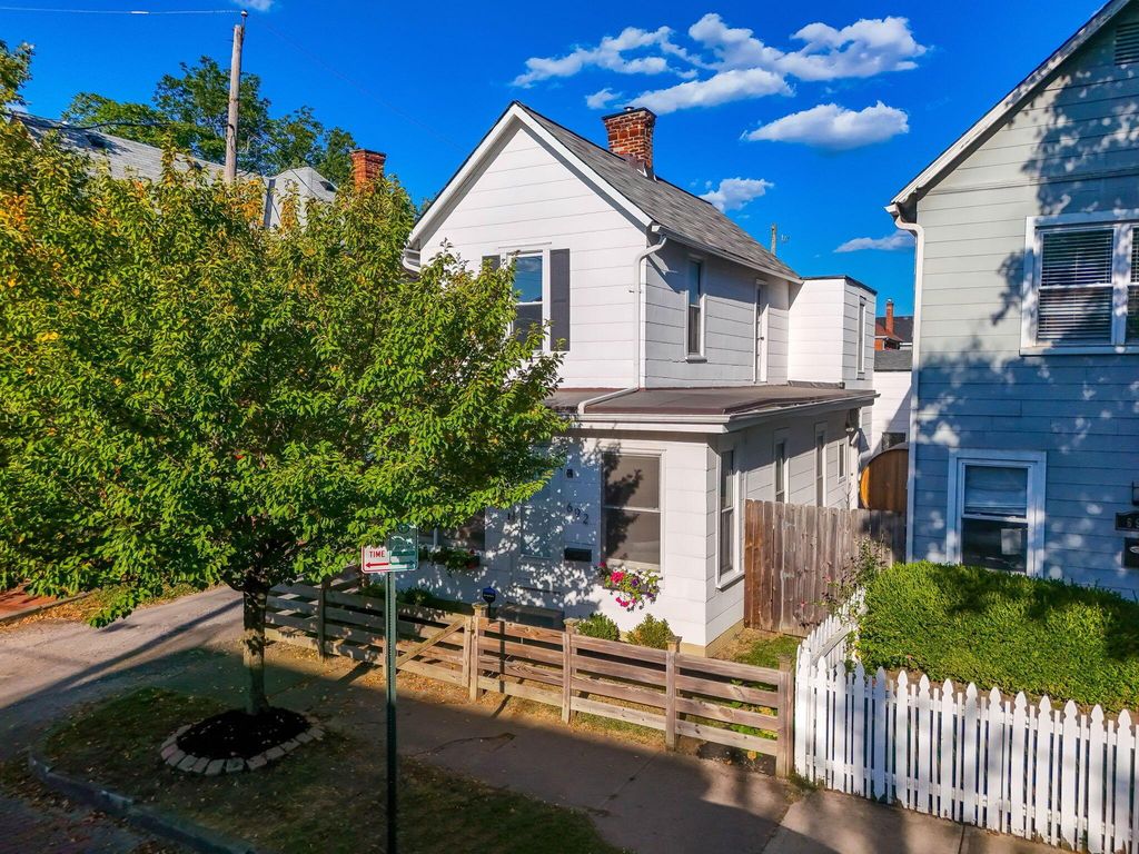 Real estate listing image