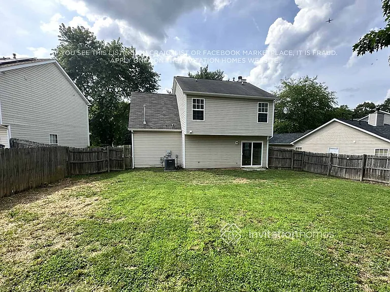 9808 Aviary Hill Way — Photo 20