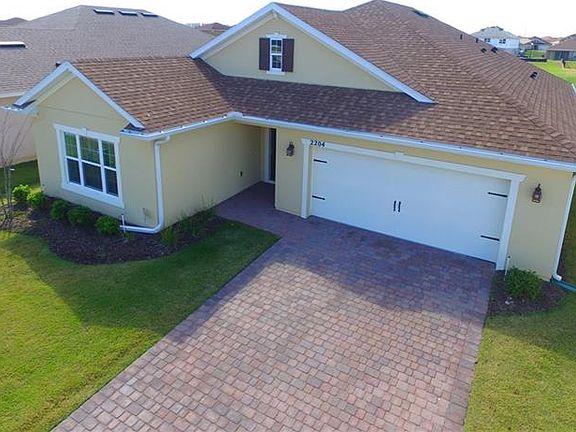 2nd image of 2204 Cypress Lake Pl