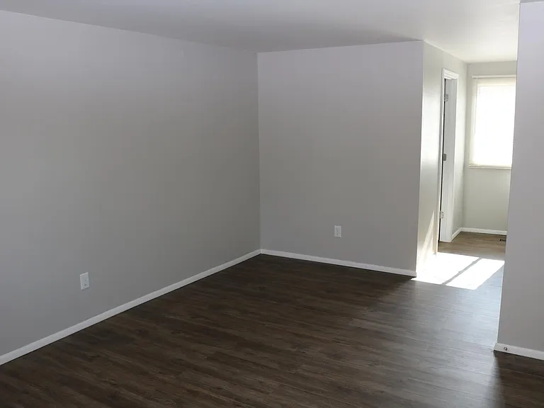 9211 Nash Ave — Photo 28