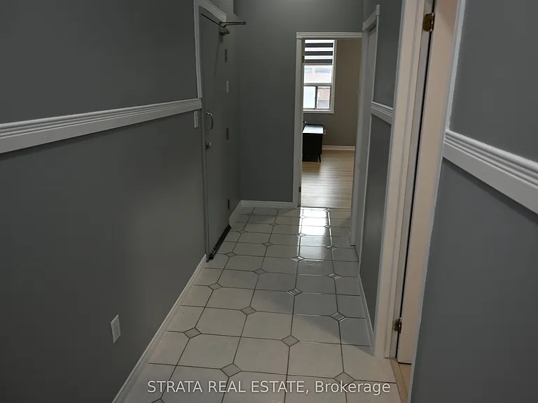 199 King St E #1 — Photo 28