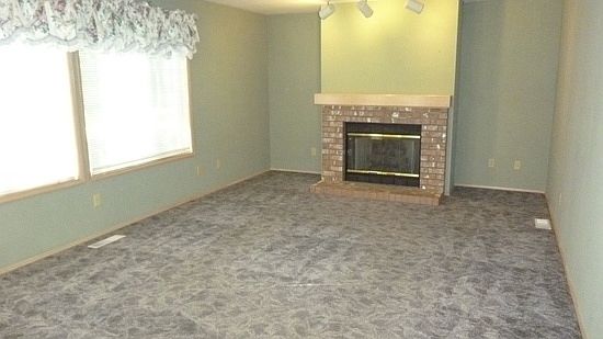 5th image of 16004 135th Avenue Ct E
